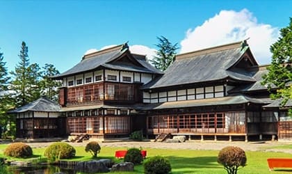 UESUGI HAKUSHAKUTEI<br>(LORD UESUGI'S HOUSE)